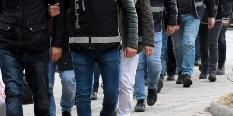 Bursa merkezli FETÖ operasyonu