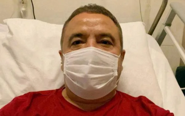 Rektör Özkan: Başkan Böcek’in akciğerini toparlamaya çalışıyoruz