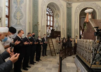 Bursa’da padişah türbelerinde gün boyu Kur’an okunacak