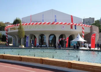 Bursa Millet Kütüphanesi açıldı