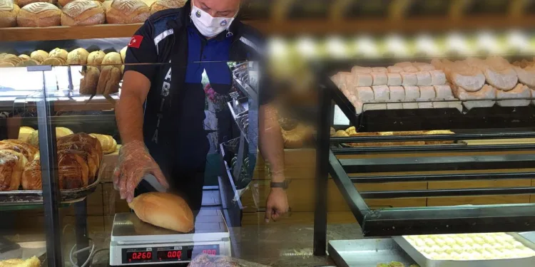 İnegöl’de fırınların gramaj hilesi! 66 fırın denetlendi