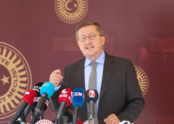 İYİ Partili Türkkan: Arkadaşlarımızın tepkilerini demokratik buluyorum