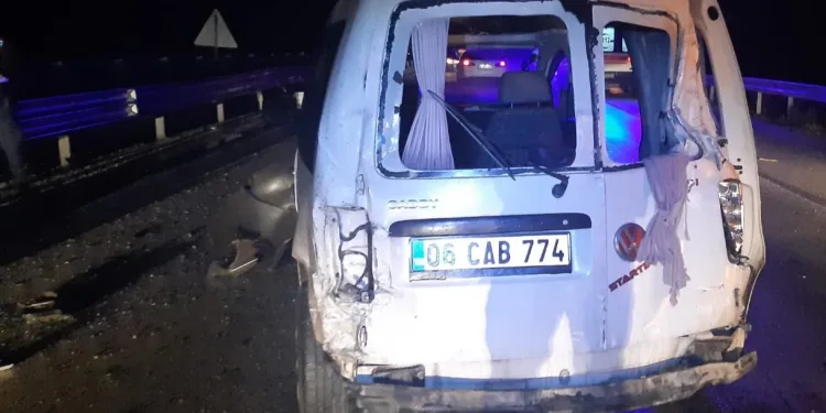 Bursa’da kayganlaşan yolda kaza!
