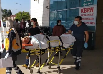 Bursa’da tomruğun altında kalan işçi ağır yaralandı