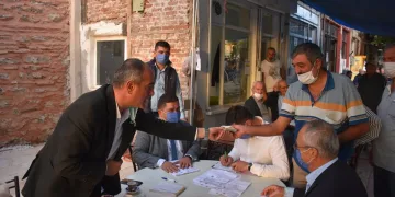 Ürünlerini Gemlik Belediyesi’ne satan zeytinciye ödemeler başladı
