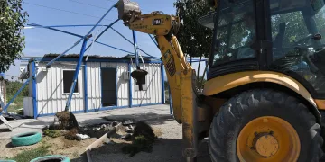 Osmangazi’de kaçak çay ocağı yıkıldı