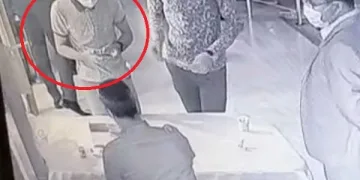 Düğüne davetli gibi katıldı, sahte altını gerçeğiyle değiştirdi