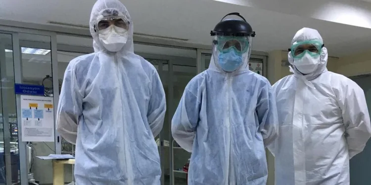 “Sağlıkçılara Bursa’da da ücretsiz ulaşım hakkı tanınmalı”