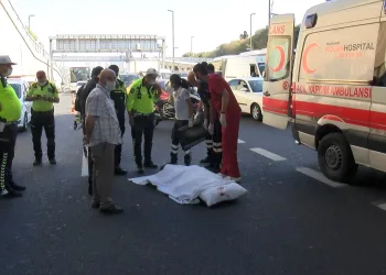 Edirnekapı’da üst geçitten D-100’e atlayan kişi öldü