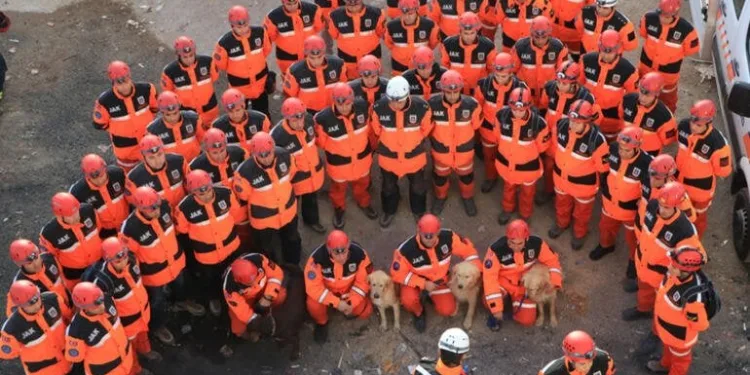 İnegöl Belediyesi arama-kurtarma ekibi kuruyor