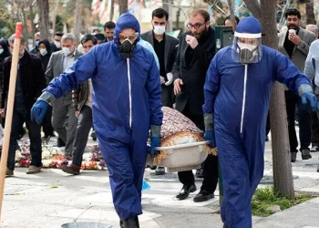 İran’da son 24 saatte 415 kişi virüsten öldü