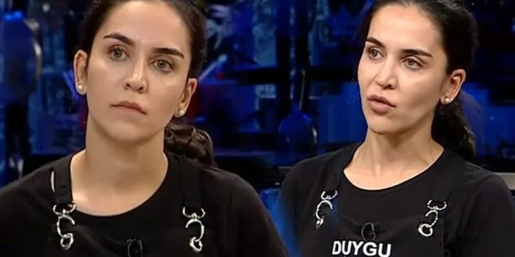 MasterChef Türkiye’de Duygu Acarsoy’dan şoke eden itiraf: Yemeğimi bilerek kötü yaptım