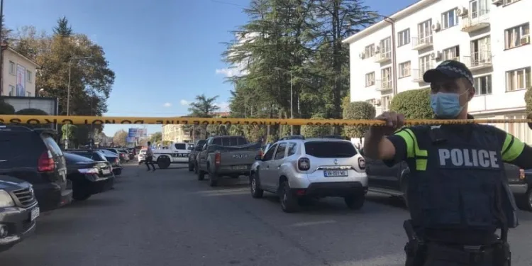 Gürcistan’da rehine krizi! 1 kişi serbest bırakıldı