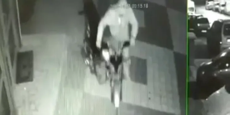 Bursa’da motosiklet hırsızı kameradan kaçamadı
