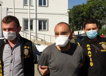 Bursa’da polise kafa atmıştı! Kendini böyle savundu