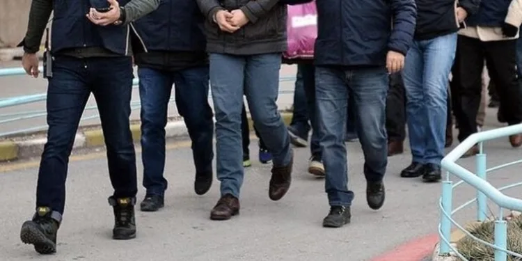 Bursa’da şafak baskınında çok sayıda tutuklama