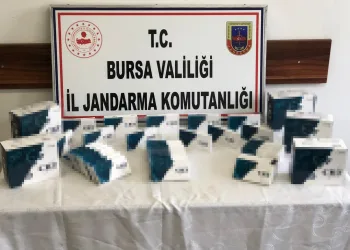 Bursa’da Covid-19 test kiti satan şüpheliler yakalandı