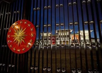 Erdoğan’ı hedef alan karikatüre tepki