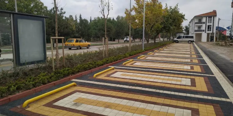 İnegöl’de atıl vaziyetteki alan modern otoparka Ddönüştü