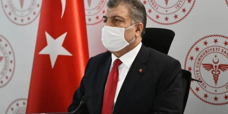 Koca: İstanbul, Bursa’daki artış Türkiye için risk