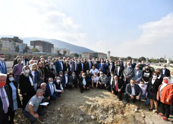 Muhtarlardan Osmangazi Meydanı’na ziyaret