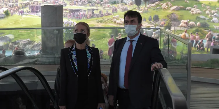 Ünlü isimler Fetih Müzesi’ne hayran kaldı