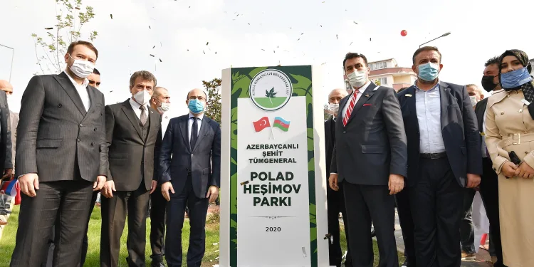 Azerbaycan’a Osmangazi vefası