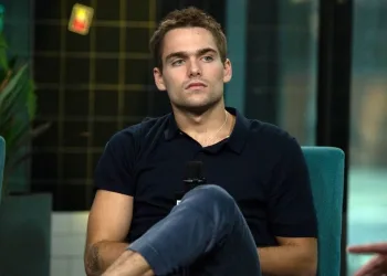 Dylan Sprayberry’den tepki çeken Azerbaycan ve Türkiye mesajı
