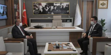 Başkan Dündar’dan ilçe müftüsüne ziyaret