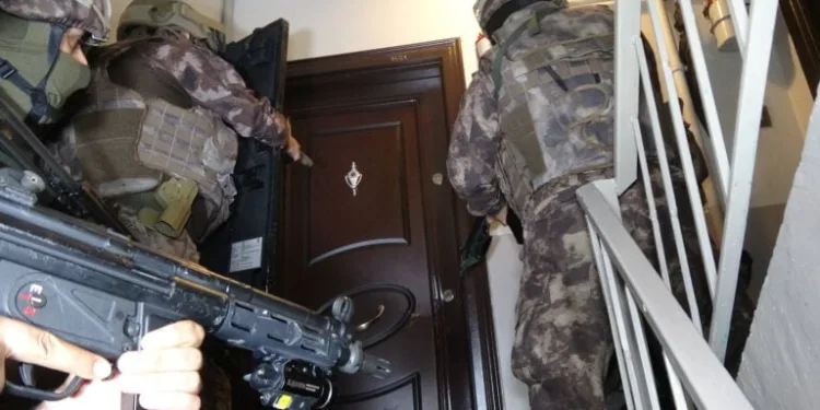 Bursa’da 500 polisli baskında 6 tutuklama