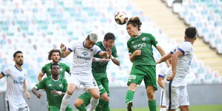 Bursaspor, Menemenspor’a konuk oluyor