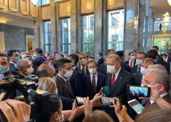 Erdoğan’dan Bahçeli’nin AYM çıkışına destek