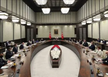 Kabine toplanıyor: Gündemdeki konular neler?
