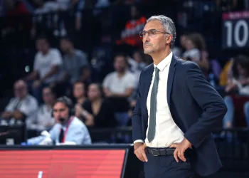 TOFAŞ’ta başantrenörlüğe Hakan Demir getirildi
