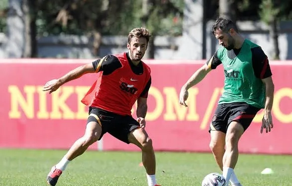 Galatasaray’da Etebo, Emre Akbaba ve Saracchi takımla birlikte çalıştı