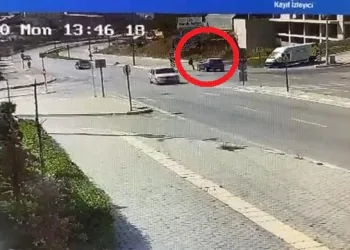 Bursa’da kaza! Genç kadını otomobil böyle savurdu