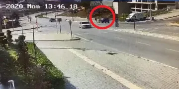 Bursa’da kaza! Genç kadını otomobil böyle savurdu