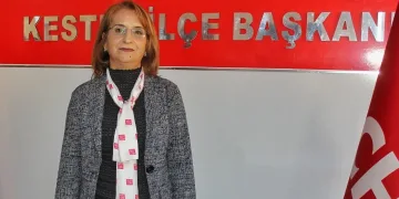 Kestel’de CHP’li üyeler meclisi terk etti