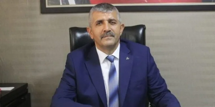 MHP İzmir İl Başkanlığına Veysel Şahin, yeniden seçildi