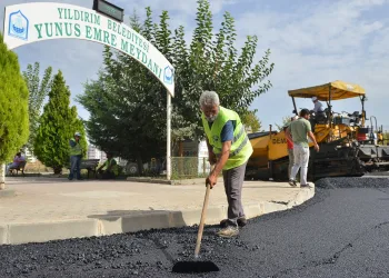 Yıldırım’da 2 bin 400 ton asfalt