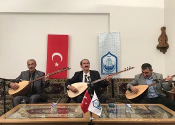 Yıldırım’da “Aşıklık Geleneği” yaşatılıyor