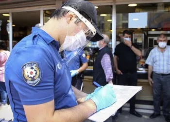 Bolu emniyet müdüründen polislere maske cezası