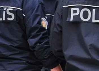 Gaziantep’te operasyonları önceden haber veren 4 polis tutuklandı