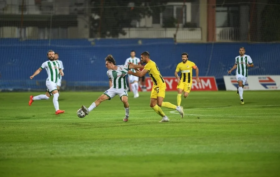 Menemenspor: 2 Bursaspor: 1