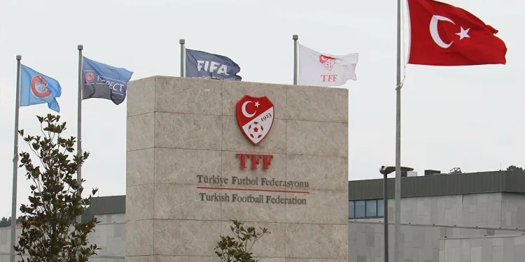 TFF, İzmir’deki deprem nedeniyle 4 maçın ertelendiğini açıkladı