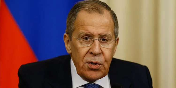 Rus bakan şüphe üzerine karantinaya alındı