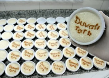 Bursa’nın “Duvalı” tatlısına talep yoğun