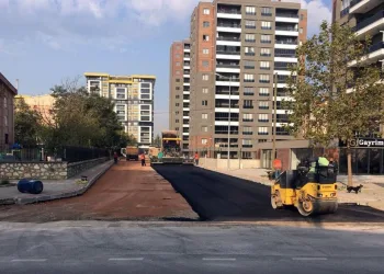 Osmangazi’de bozulan yollara makyaj