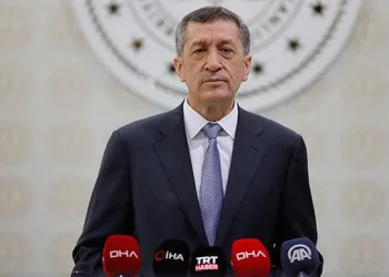 Bakan Selçuk’tan ara tatil açıklaması