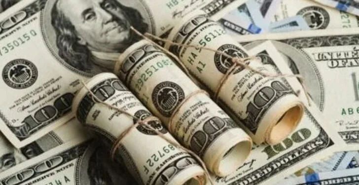Dolar 8 liranın altını gördü